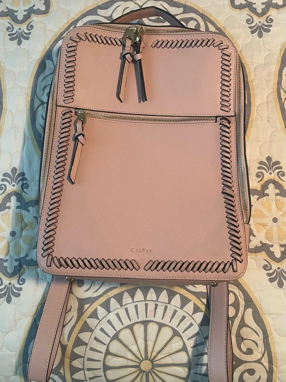 knoff off tumi backpack Everything you need is within reach with this - on sale at 20% success Color:Root Beer Float Okuma Custom Black Reels compartments and TUMI+ compatibility.